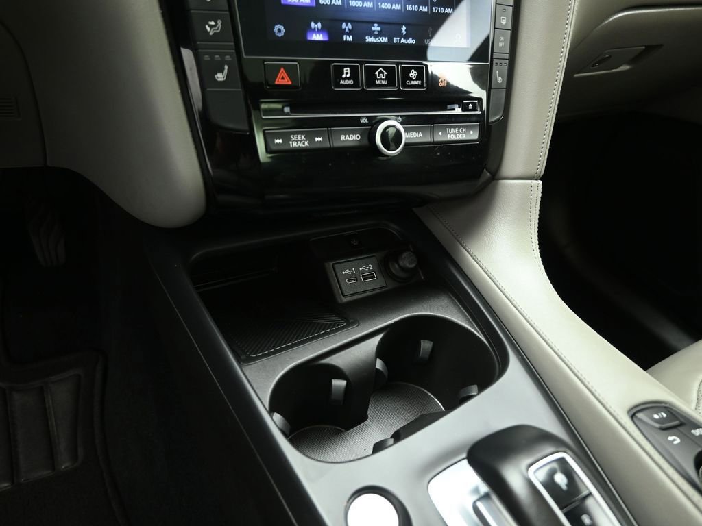 Used 2024 INFINITI QX50 Luxe image 17