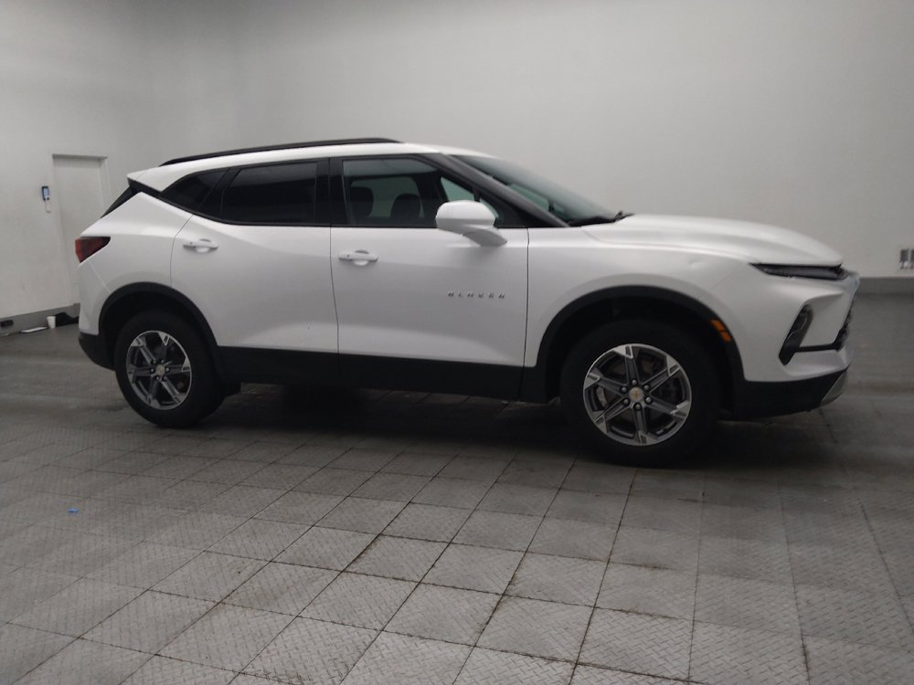 Used 2024 Chevrolet Blazer LT w/ Convenience Package FWD image 11