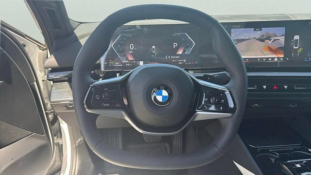 Certified 2025 BMW 530i xDrive AWD/4WD image 11