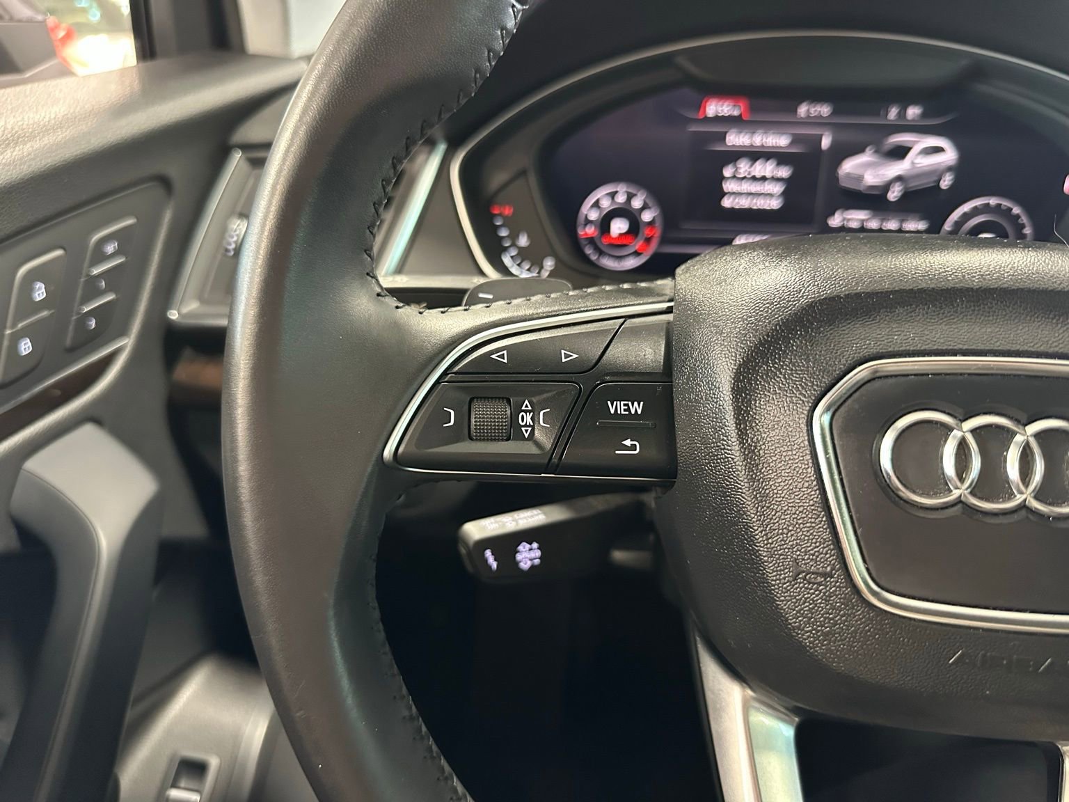 Used 2018 Audi Q5 2.0T Premium Plus w/ Premium Plus Package AWD/4WD image 19