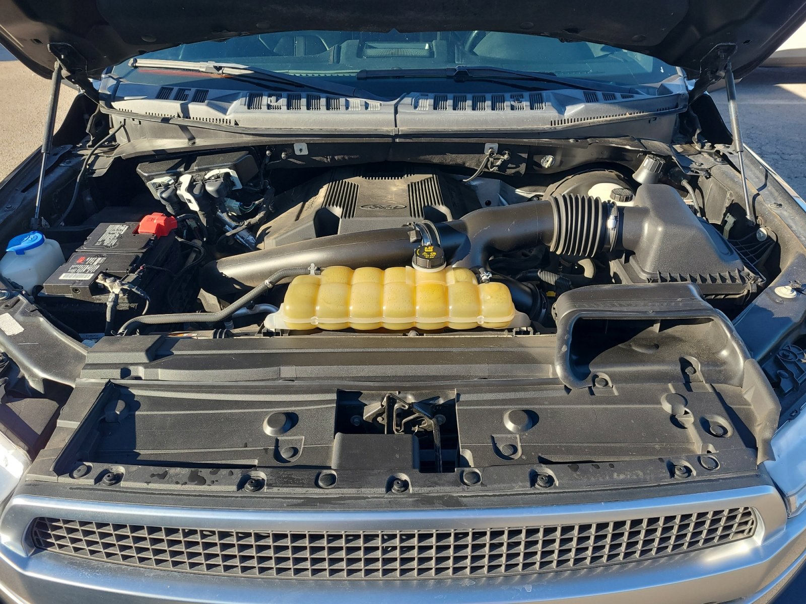 Used 2020 Ford F150 Platinum image 32