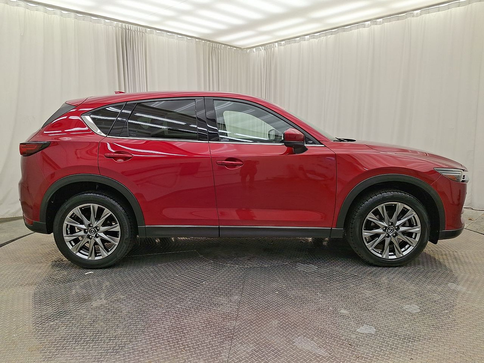 Used 2019 MAZDA CX-5 Signature AWD/4WD image 29