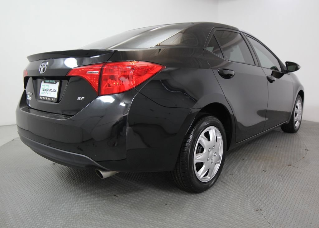 Used 2019 Toyota Corolla SE FWD image 9