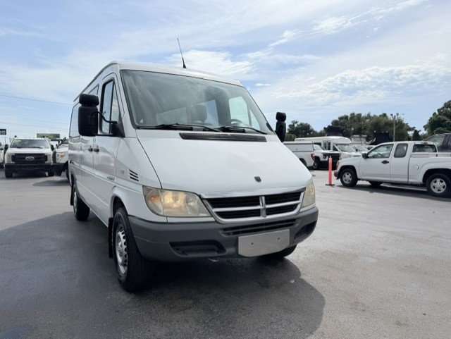 Used 2005 Dodge Sprinter 2500 w/ PWR Convenience Group RWD image 4