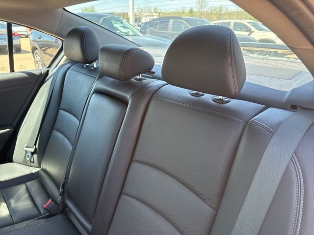 Used 2016 Honda Accord EX-L image 38