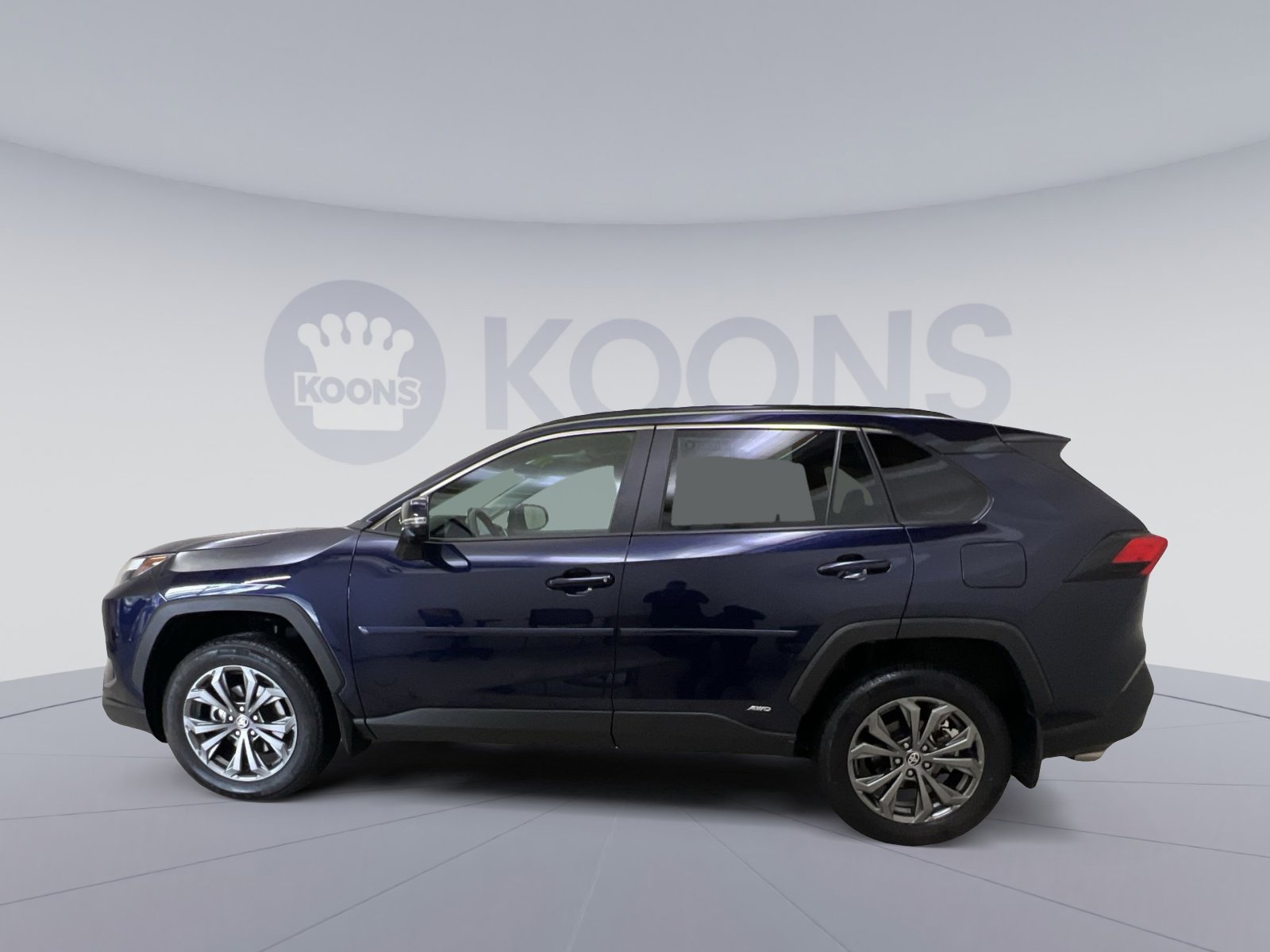 Used 2024 Toyota RAV4 XLE Premium w/ Weather Package AWD/4WD image 5