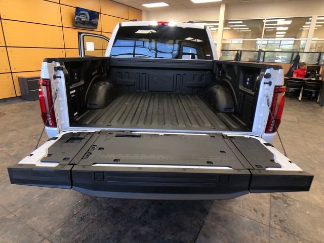 New 2025 Ford F150 Platinum w/ Equipment Group 702A High image 23