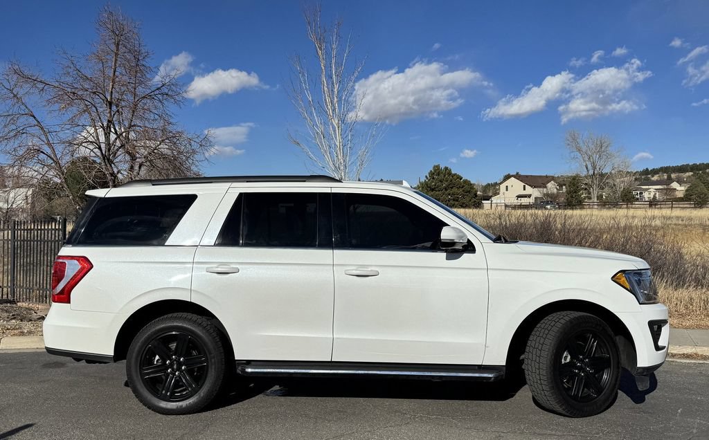 Used 2021 Ford Expedition XLT AWD/4WD image 5