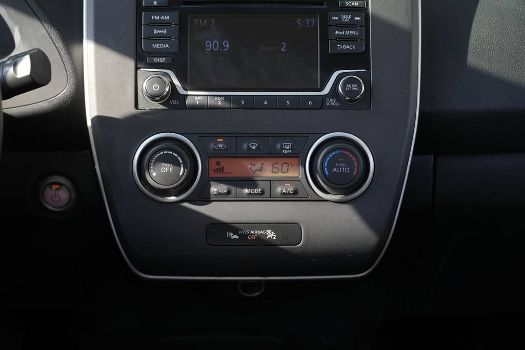 Used 2017 Nissan Leaf S w/ Charge Package FWD image 37