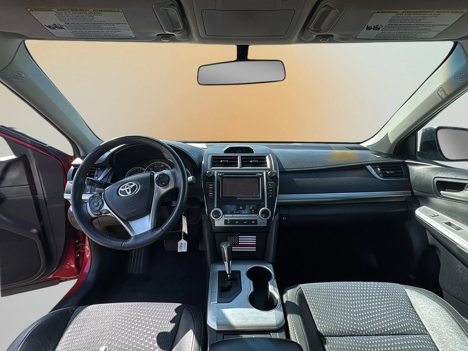 Used 2012 Toyota Camry SE FWD image 13