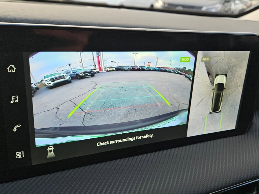 New 2026 Nissan Kicks SR image 21