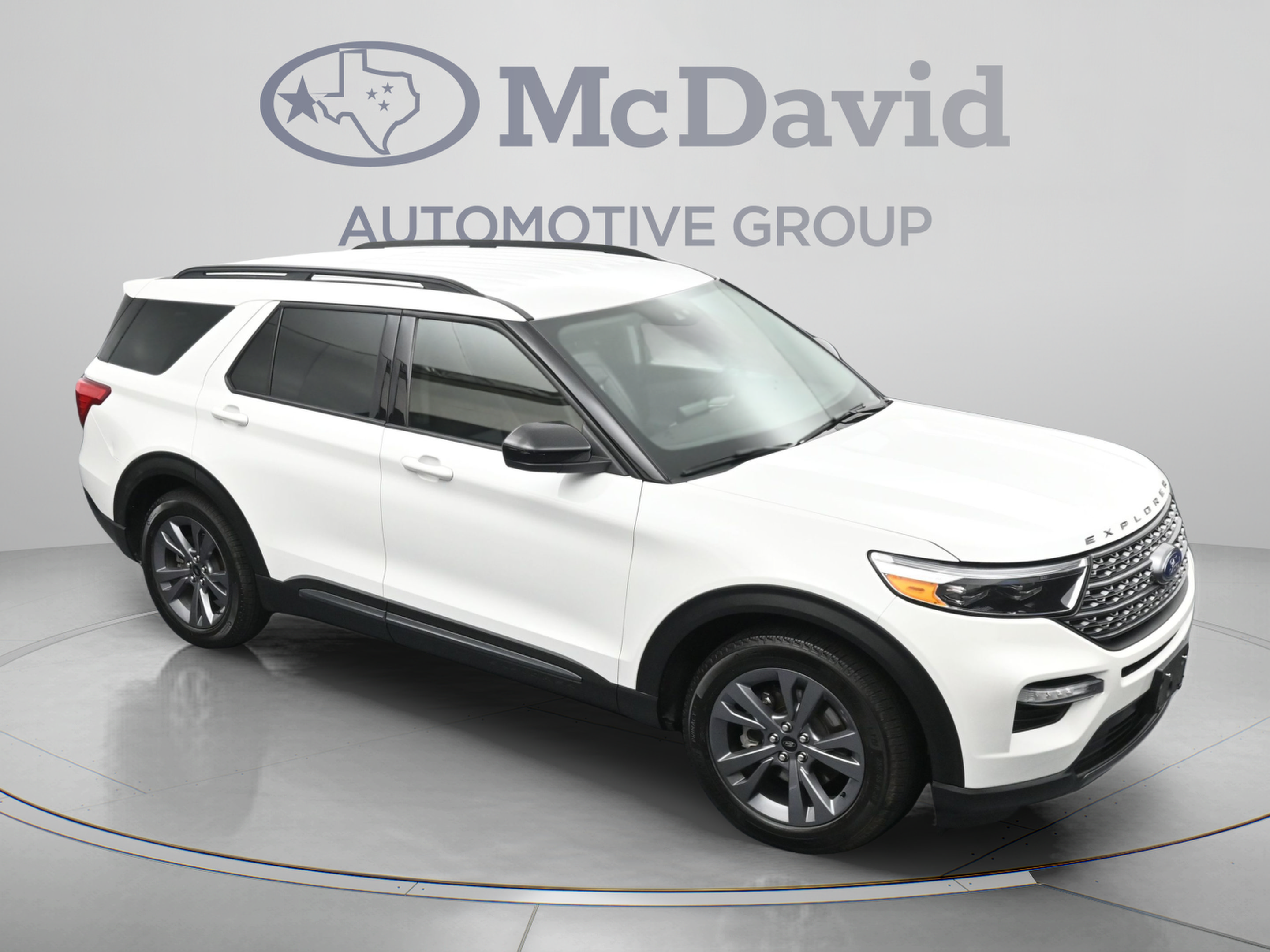 Used 2023 Ford Explorer XLT w/ Equipment Group 202A RWD image 33