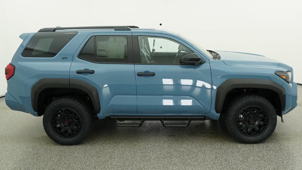 New 2026 Toyota 4Runner SR5 AWD/4WD image 38