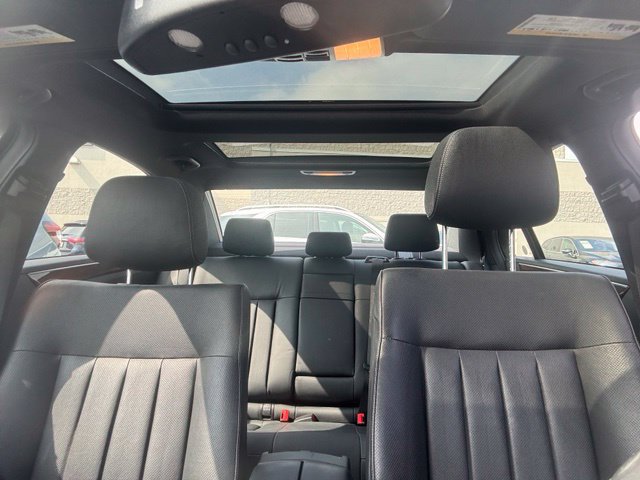 Used 2014 Mercedes-Benz E 550 4MATIC Sedan image 20