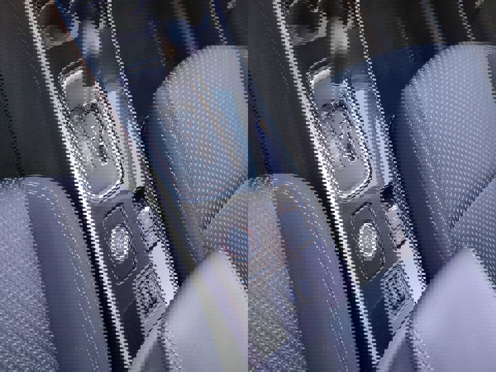 Used 2020 Mitsubishi Outlander ES image 63