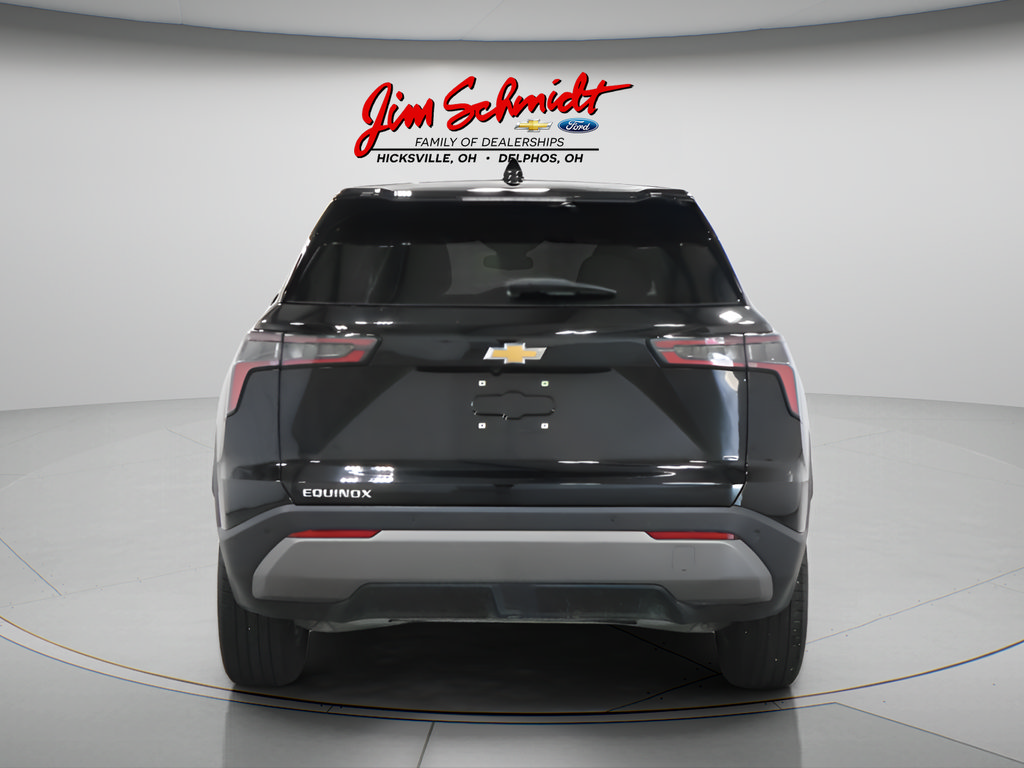 Used 2025 Chevrolet Equinox LT FWD image 5