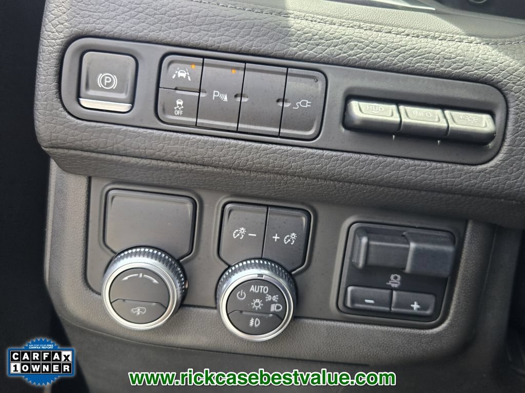 Used 2021 GMC Yukon XL Denali w/ Denali Ultimate Package RWD image 34