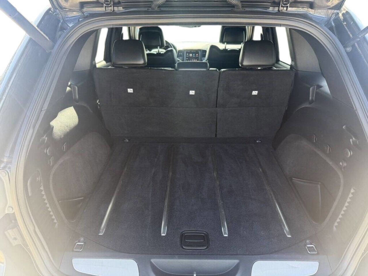 Used 2016 Jeep Grand Cherokee Limited w/ Trailer Tow Group IV image 16