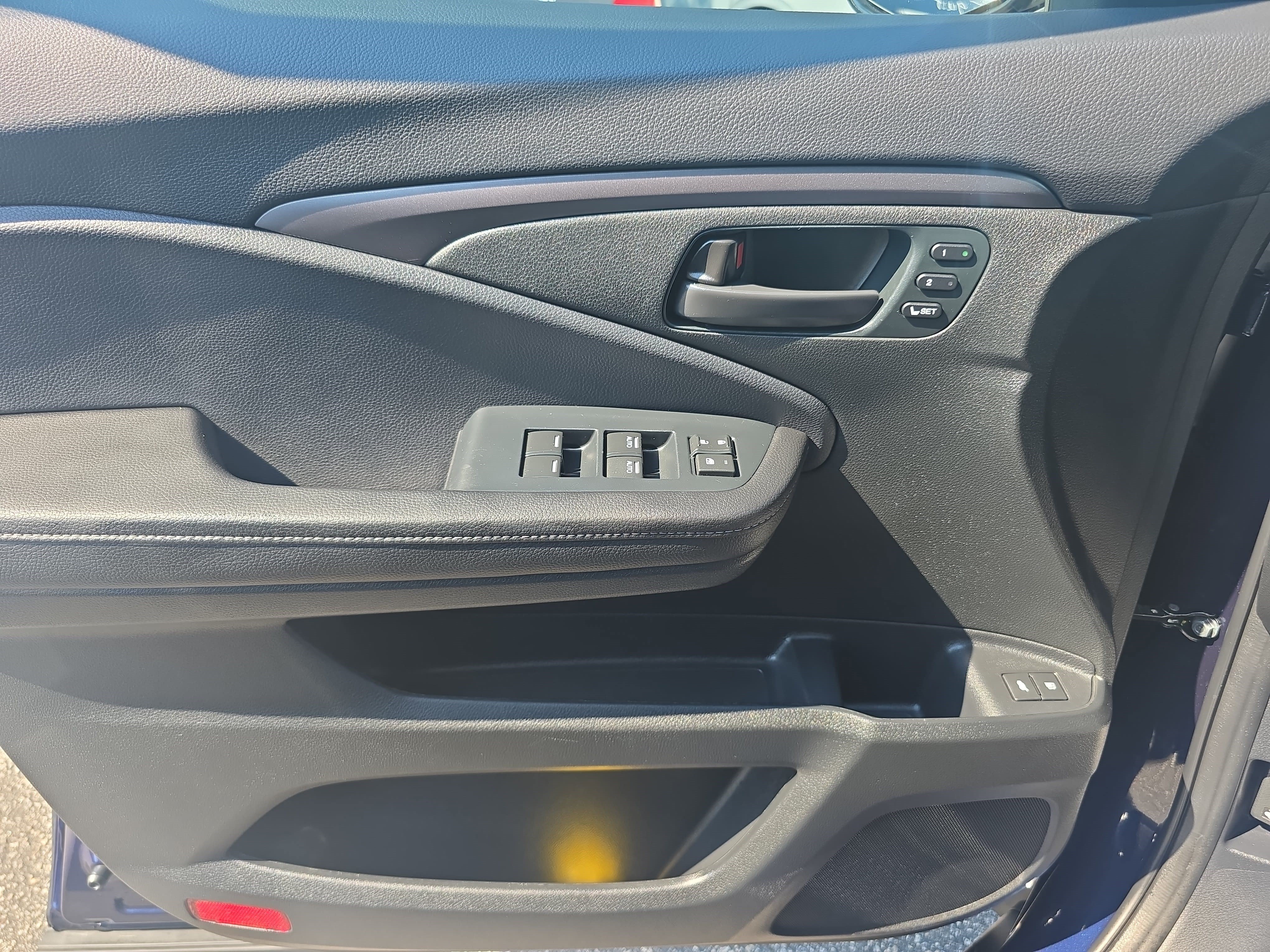 Used 2023 Honda Passport EX-L image 26
