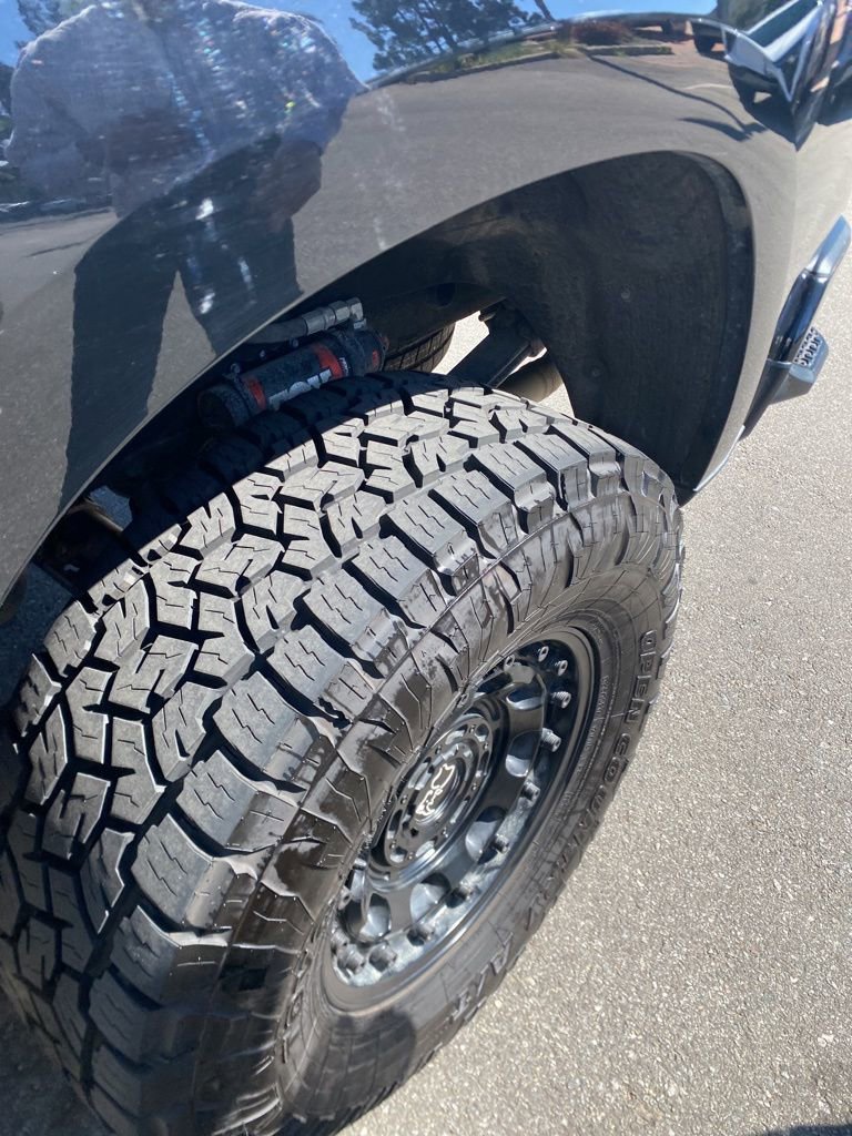 Used 2023 Chevrolet Silverado 1500 LT Trail Boss w/ LT Trail Boss Premium Package image 3