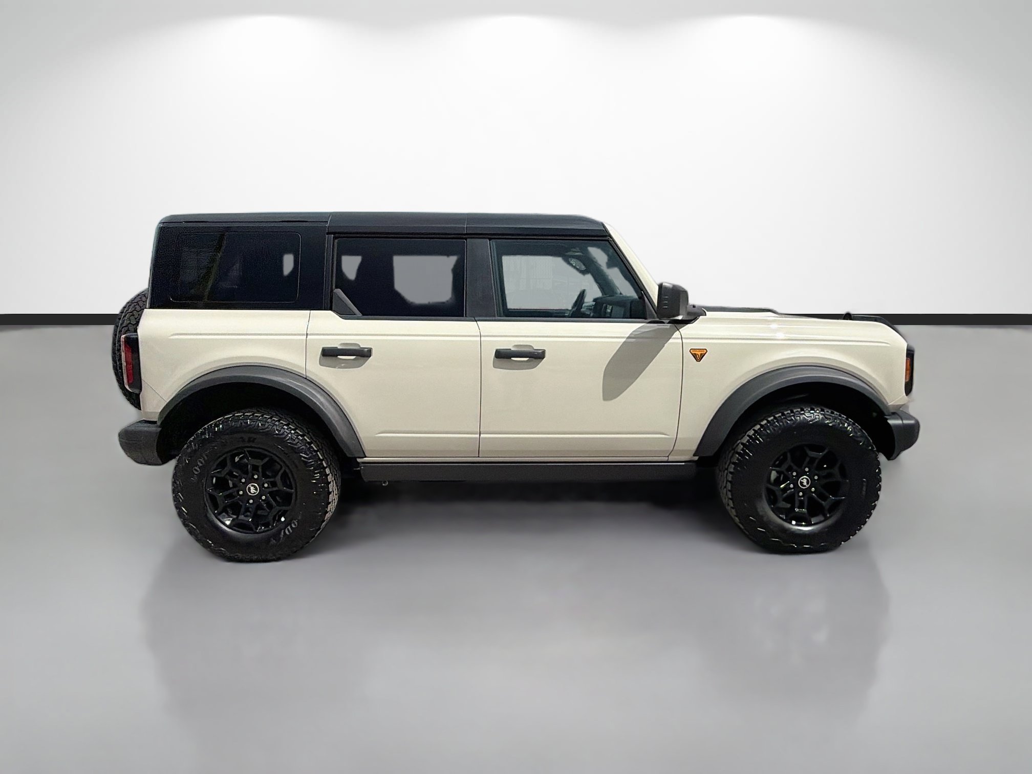 Used 2026 Ford Bronco Badlands AWD/4WD image 6
