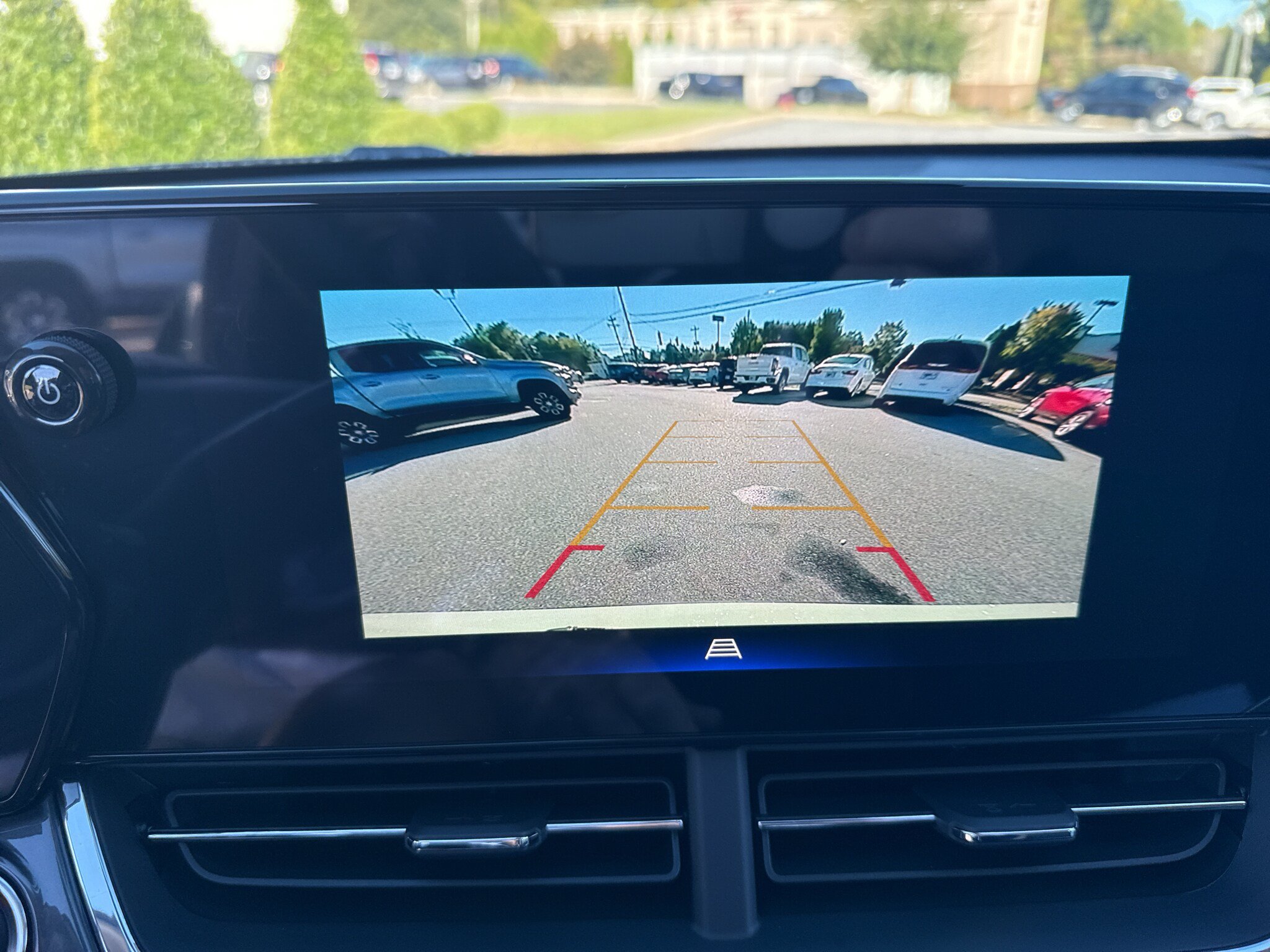 New 2026 Chevrolet Trax ACTIV FWD image 12