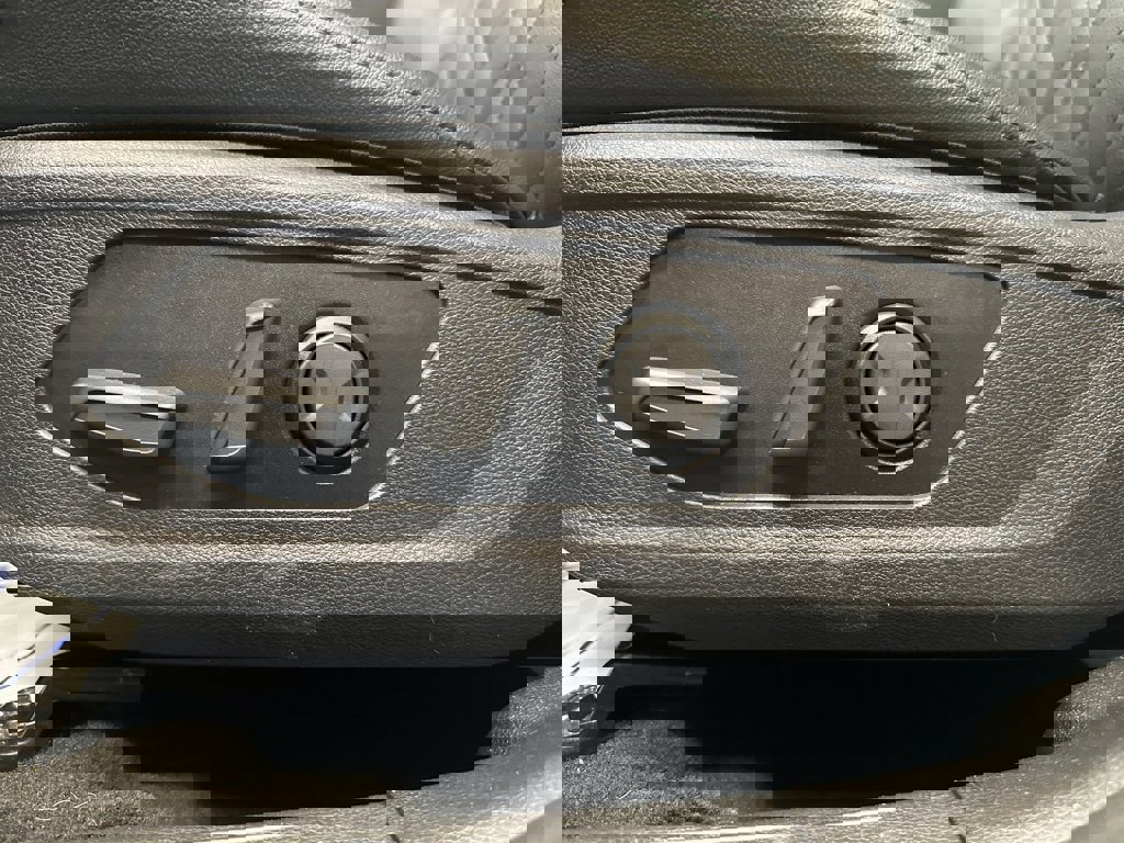 Used 2023 Kia Sportage X-Line w/ X-Line Premium Package image 27