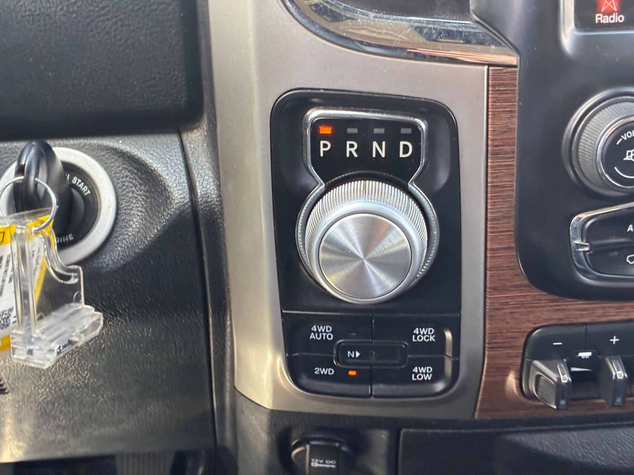 Used 2018 RAM 1500 Laramie AWD/4WD image 25