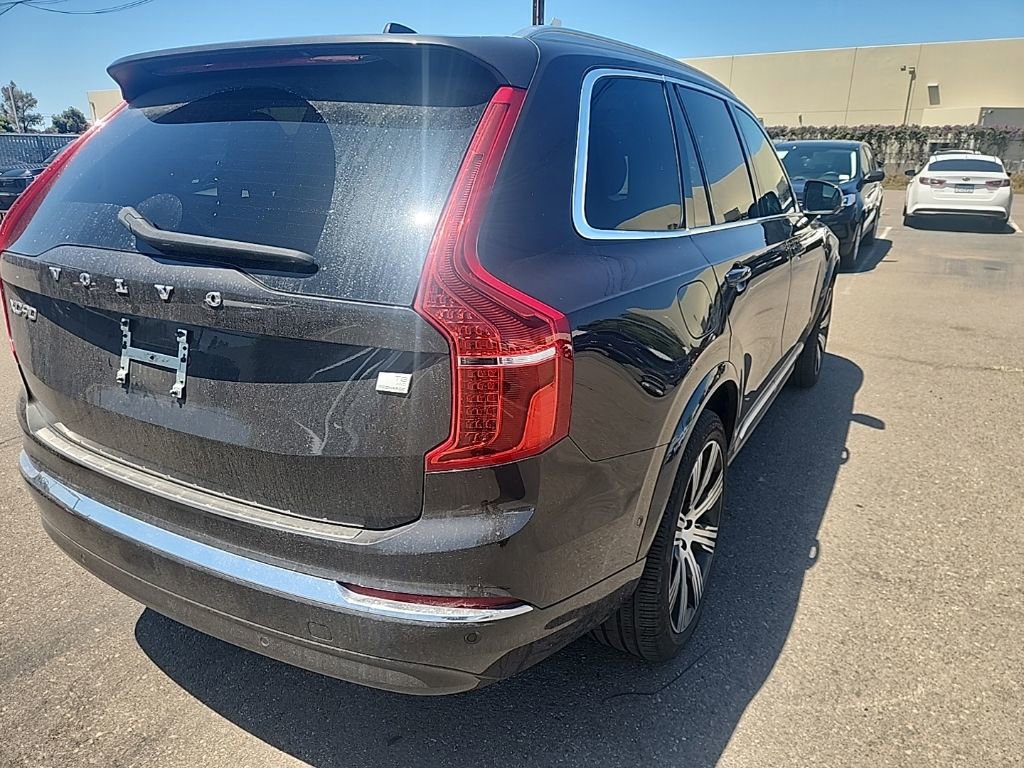 Used 2024 Volvo XC90 T8 Ultimate w/ Protection Package Premier AWD/4WD image 11