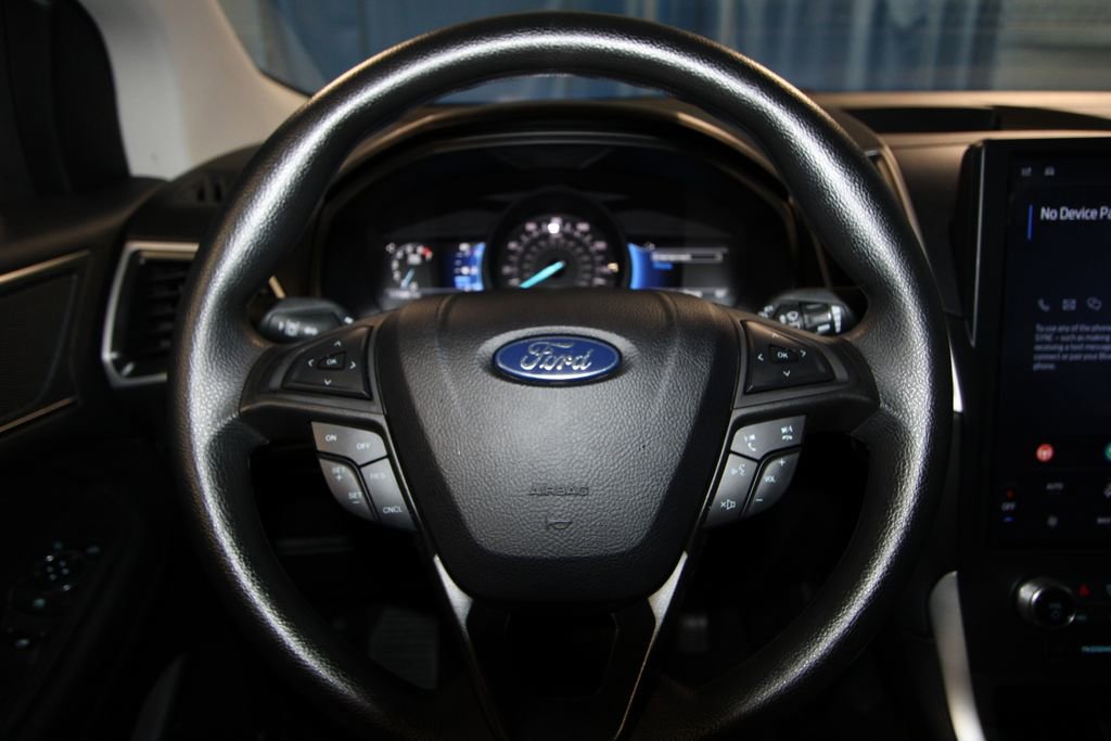 Used 2024 Ford Edge SE AWD/4WD image 11