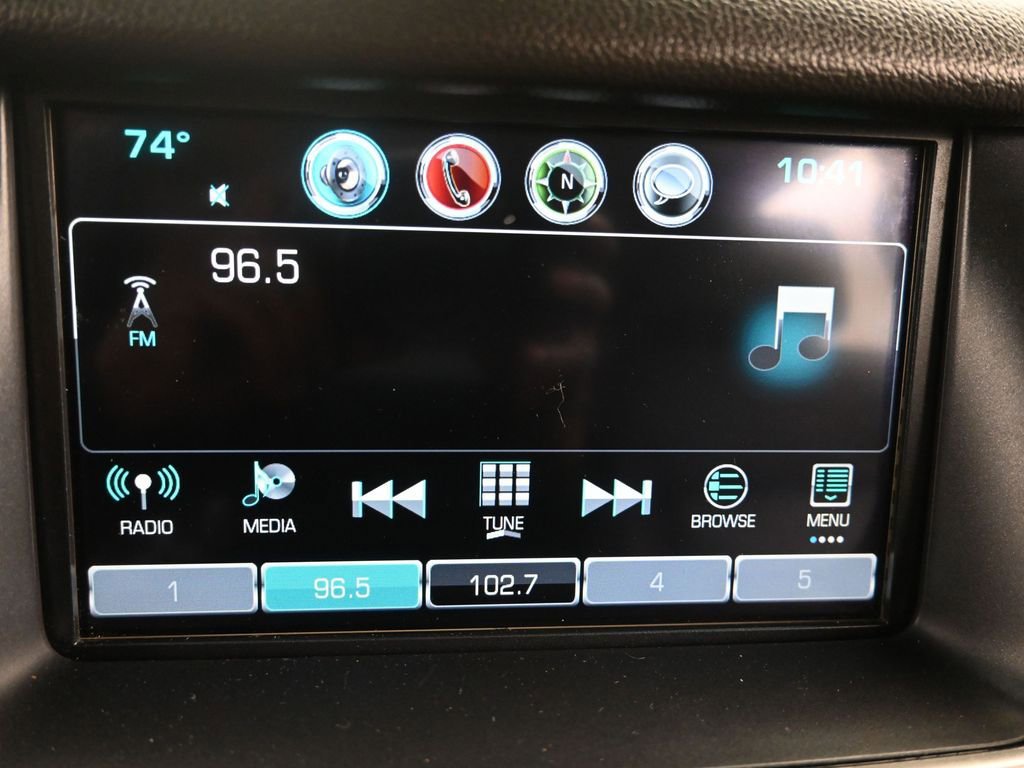Used 2019 Chevrolet Suburban LT AWD/4WD image 32