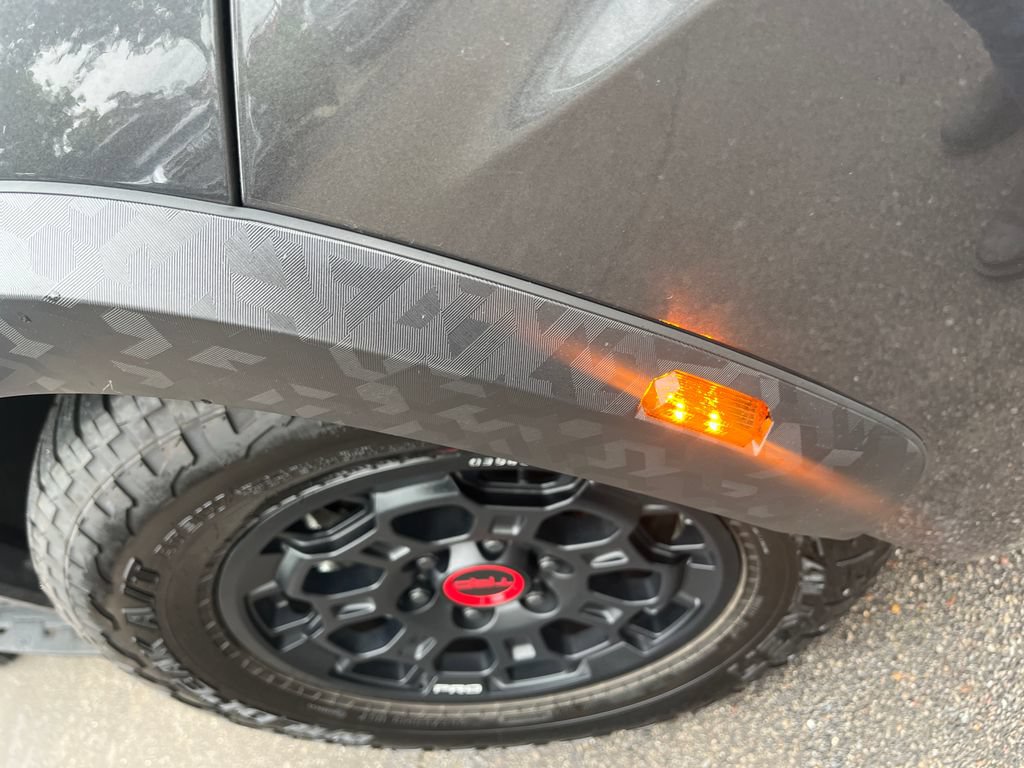 Used 2025 Toyota Sequoia TRD Pro AWD/4WD image 39