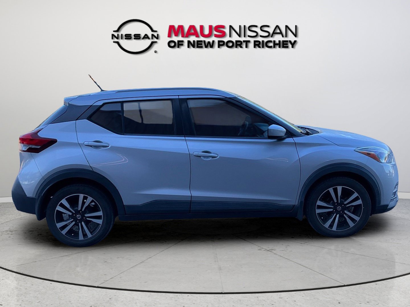 Used 2019 Nissan Kicks SV w/ Exterior Electronics Package FWD image 10