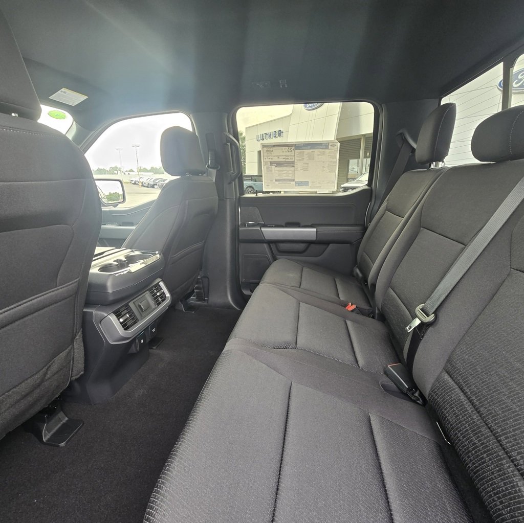 New 2025 Ford F150 XLT image 15