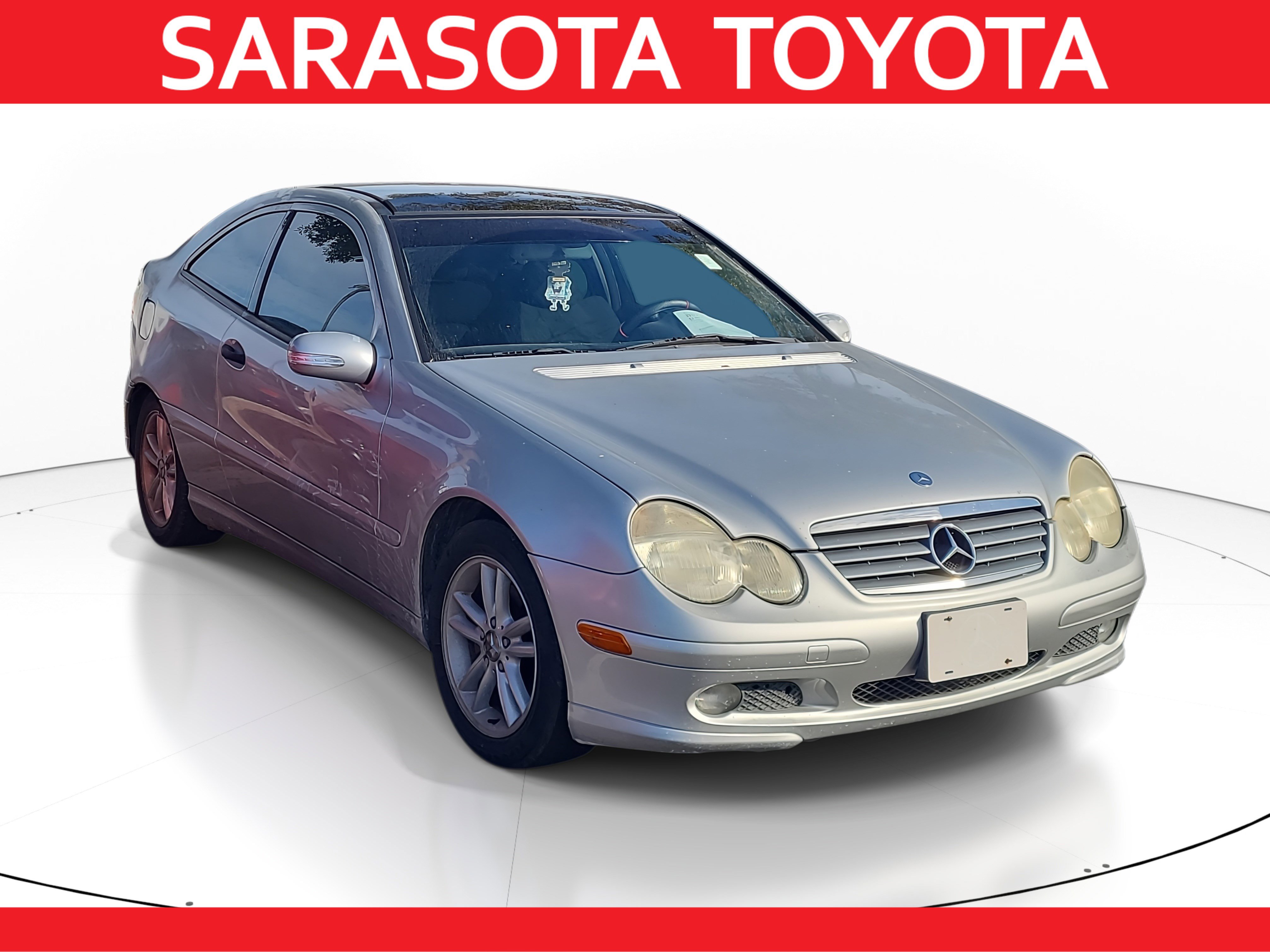 Used 2002 Mercedes-Benz C 230 Coupe image 1