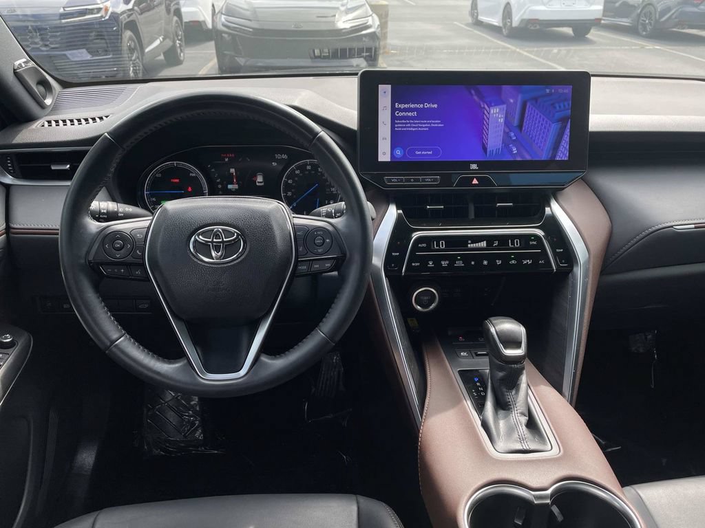 Used 2024 Toyota Venza XLE AWD/4WD image 20
