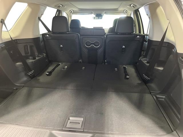 New 2025 Honda Pilot Touring image 27