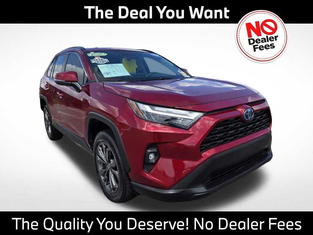 Used 2022 Toyota RAV4 XLE Premium AWD/4WD video 1