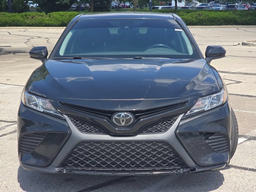Used 2020 Toyota Camry SE FWD image 7