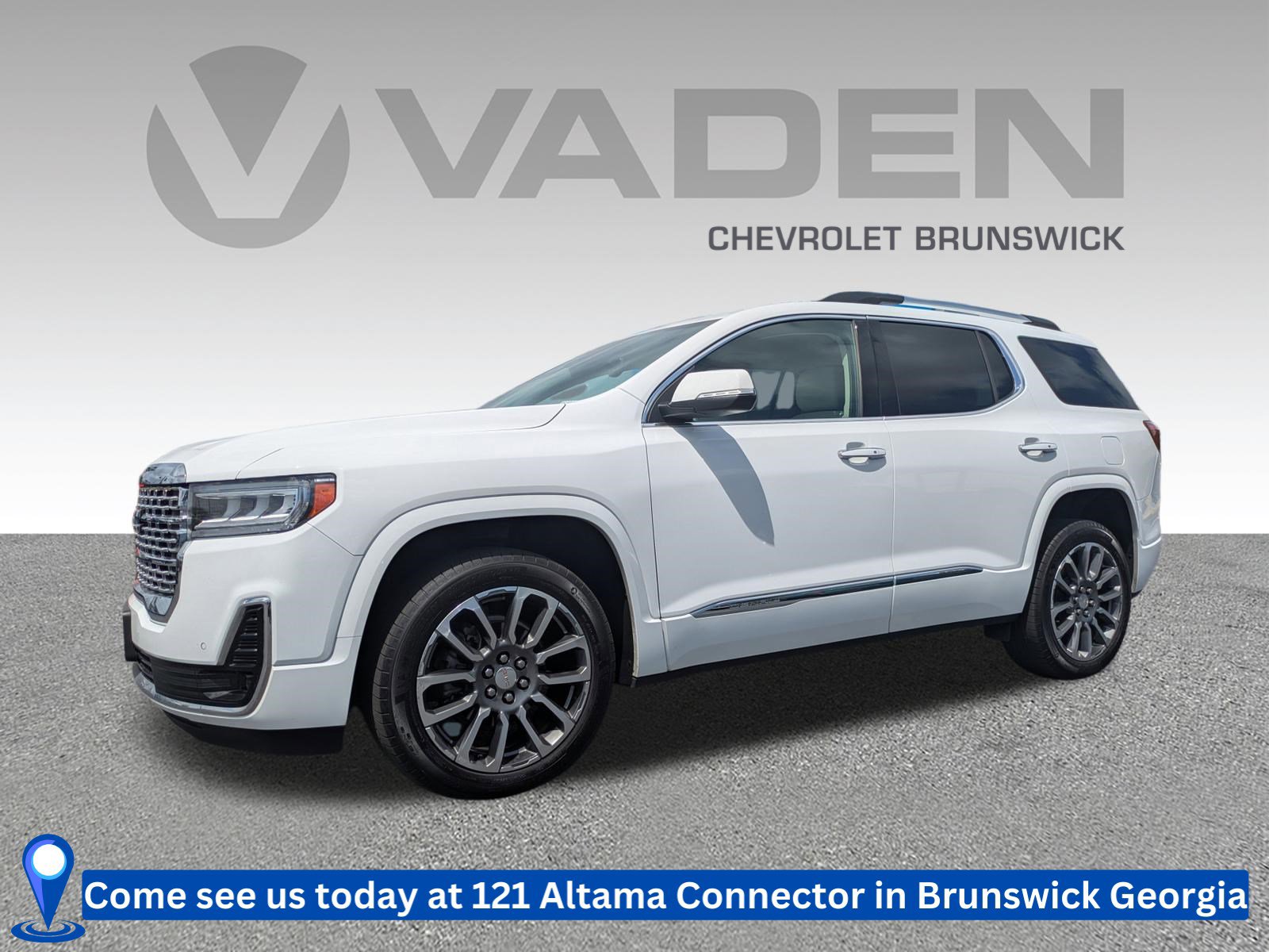 Used 2023 GMC Acadia Denali image 1