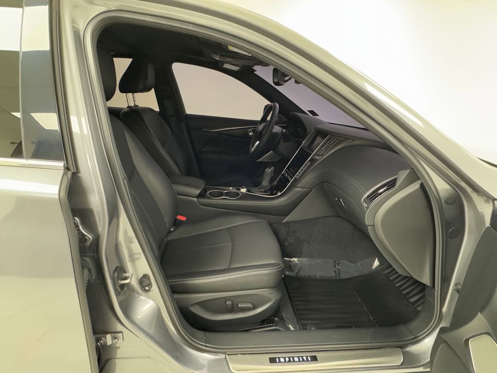 Used 2022 INFINITI Q50 Sensory image 14