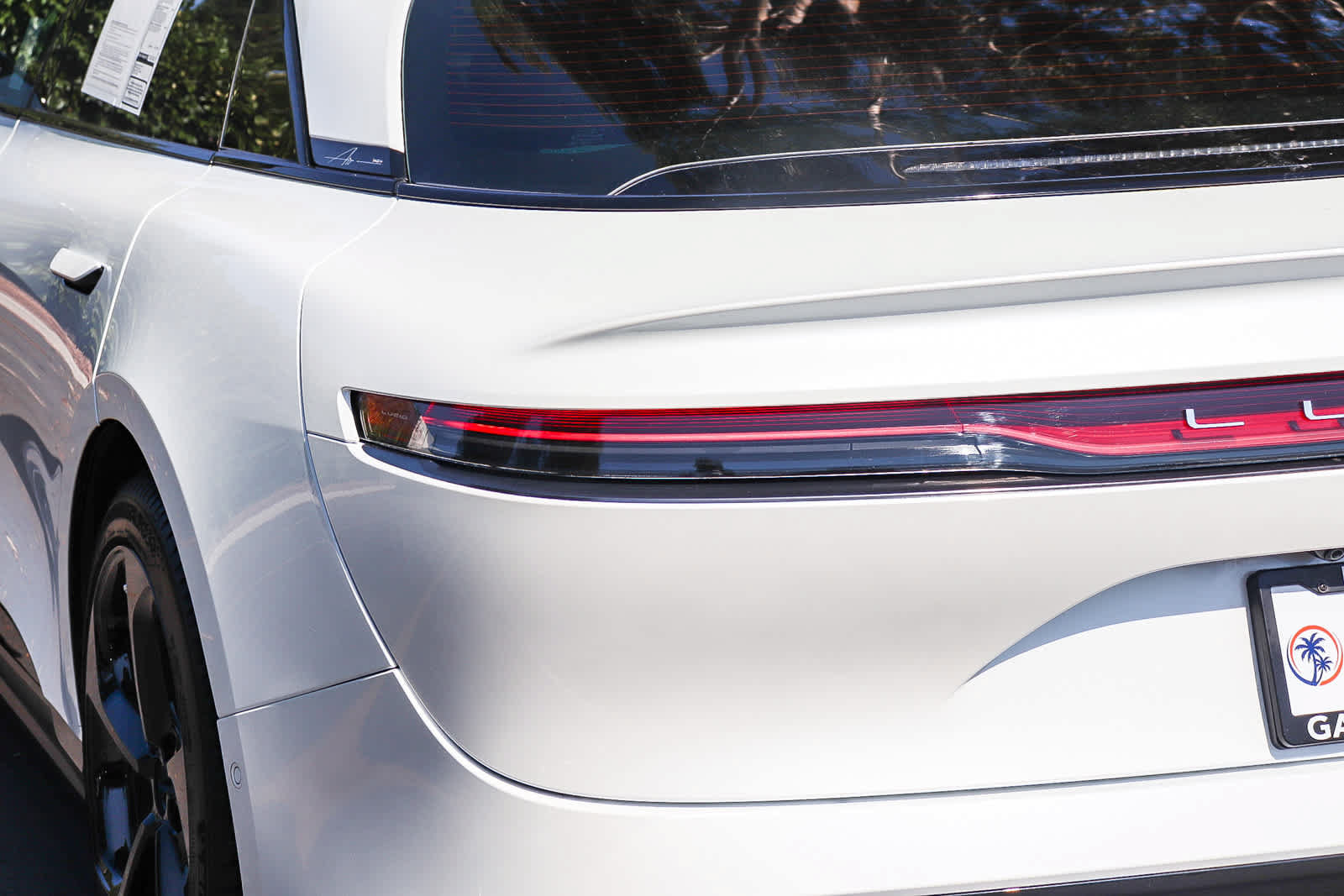 Used 2025 Lucid Air Touring AWD/4WD image 9