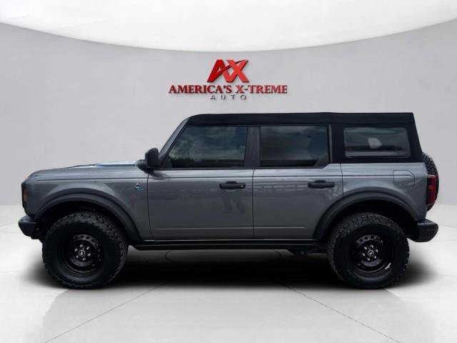 Used 2023 Ford Bronco Black Diamond AWD/4WD image 2