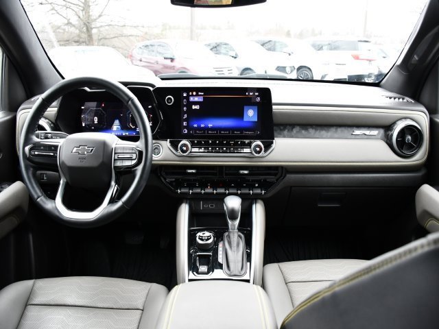 Used 2024 Chevrolet Colorado ZR2 w/ ZR2 Convenience Package III image 22