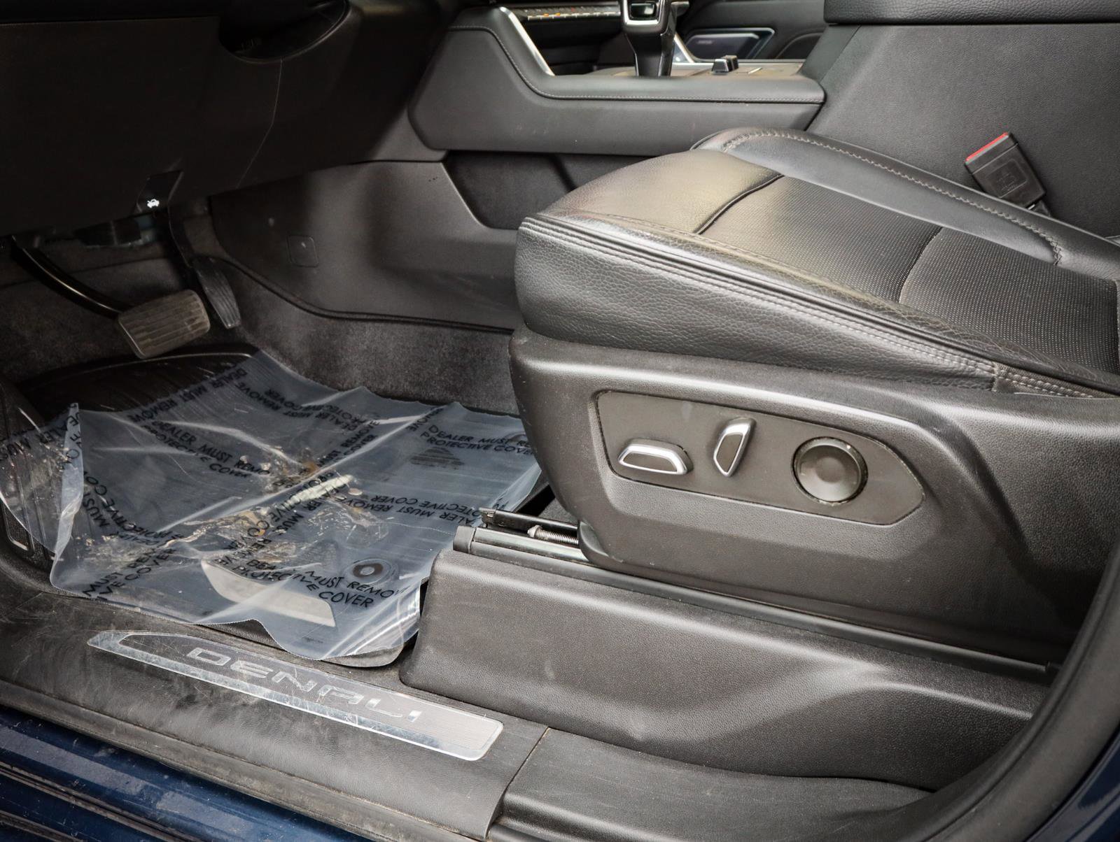 Used 2022 GMC Sierra 1500 Denali w/ Denali Reserve Package image 14