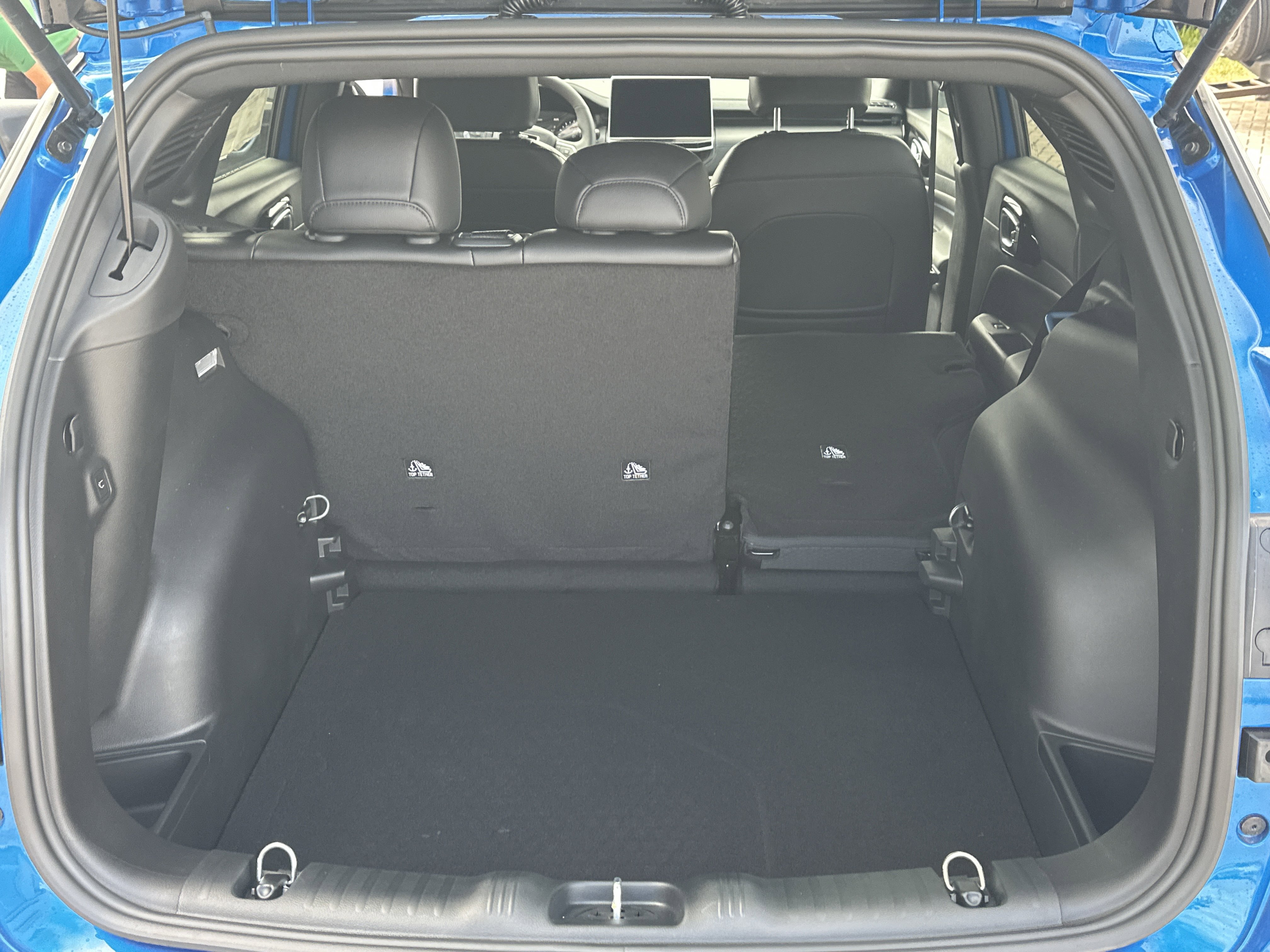 New 2026 Jeep Compass Latitude image 29