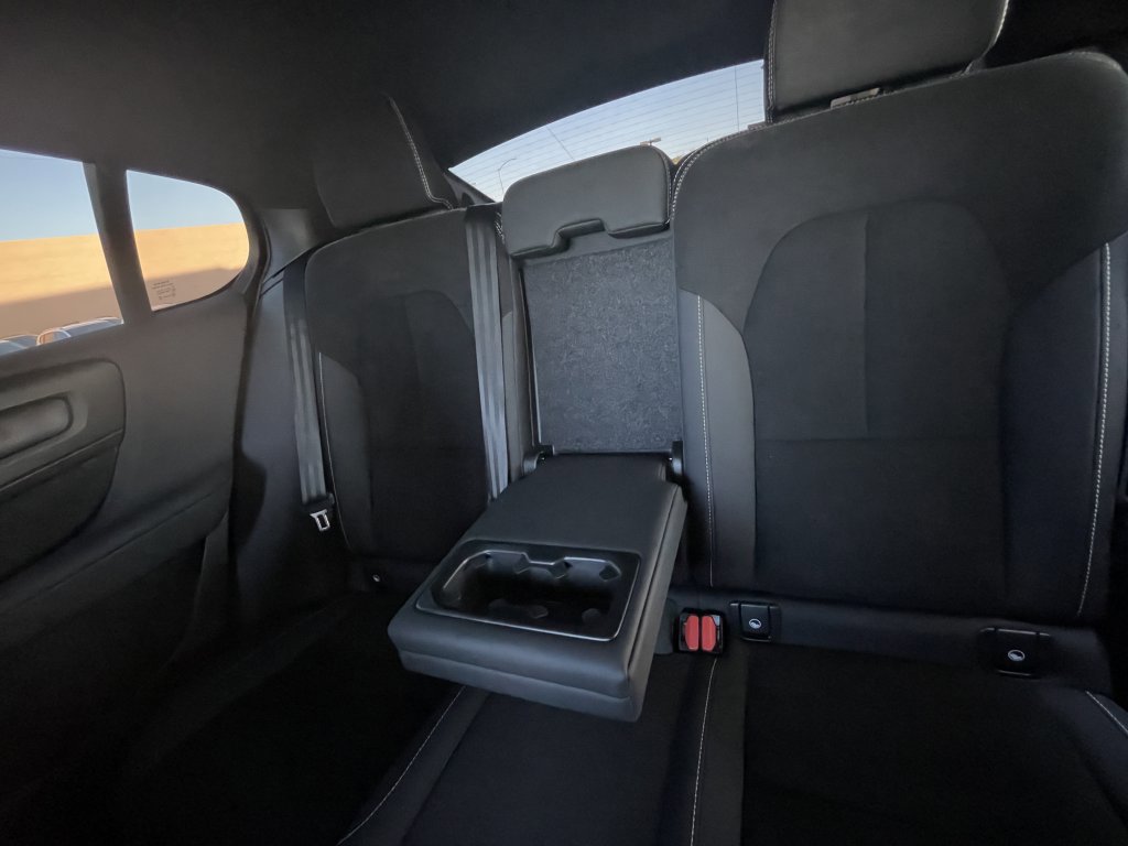 Used 2023 Volvo C40 P8 Recharge Plus w/ Climate Package image 33