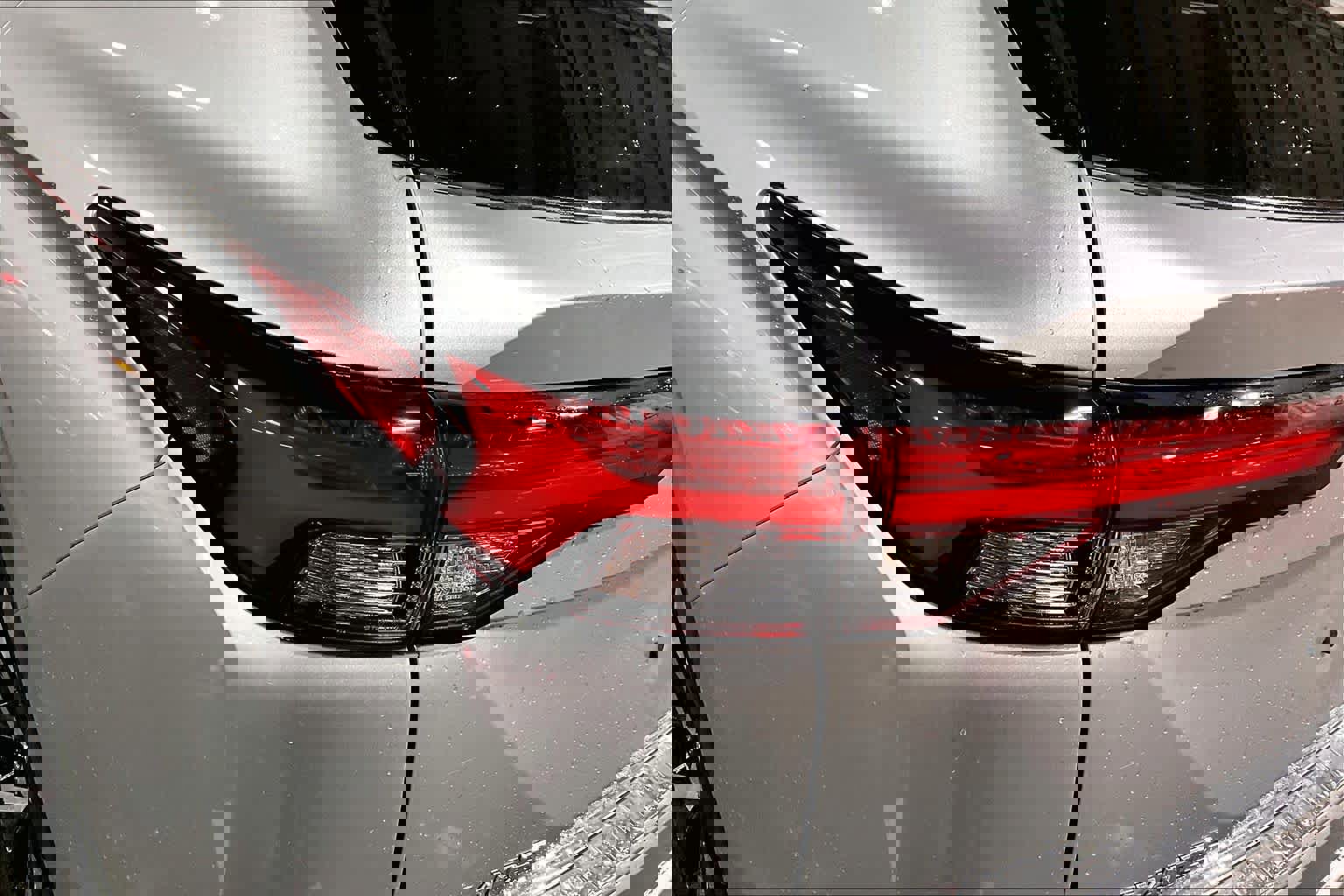 Used 2022 Mitsubishi Outlander SEL image 28