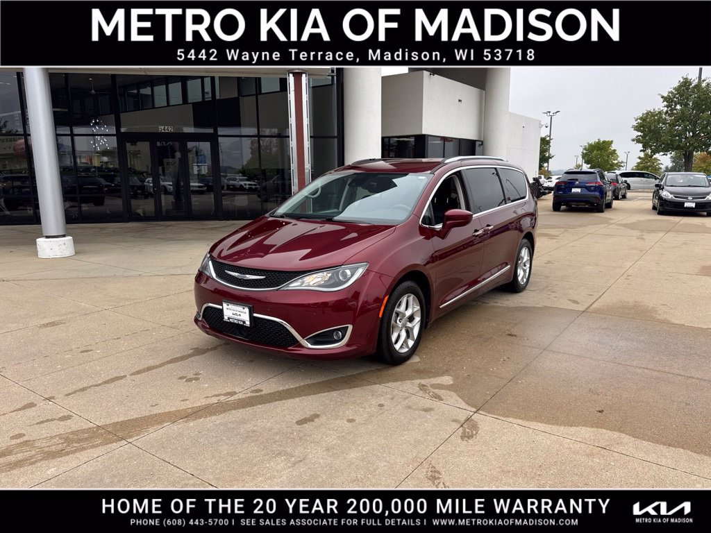 Used 2019 Chrysler Pacifica Touring-L Plus