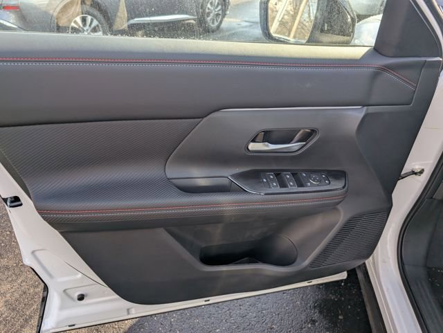 New 2026 Nissan Kicks SR w/ Cold Weather Package image 15